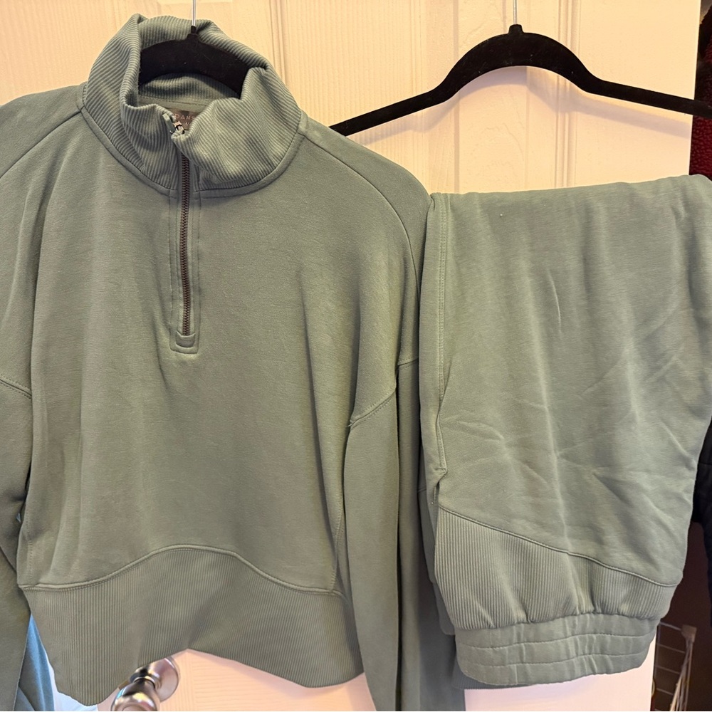 Danskin Sage Green Activewear Set